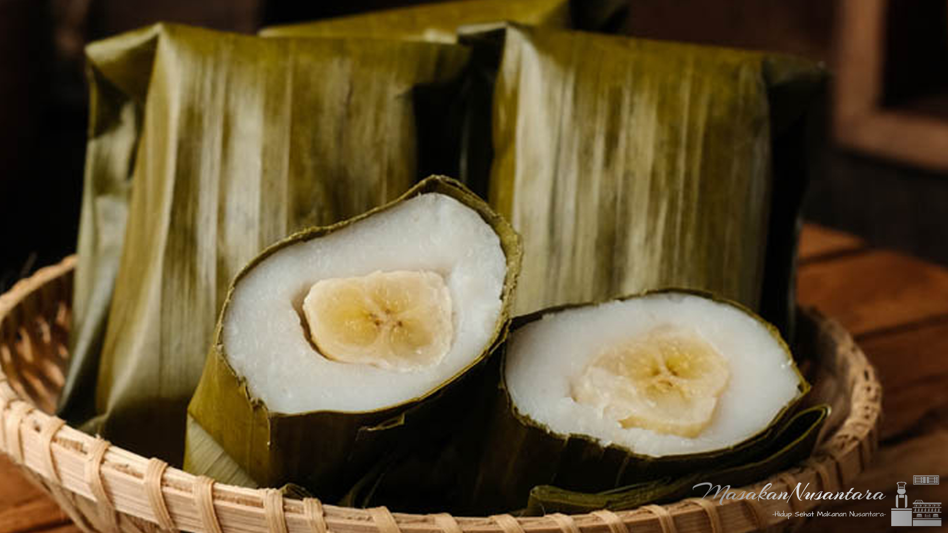 Kue Nagasari: Kelezatan Pisang dalam Balutan Tepung Beras