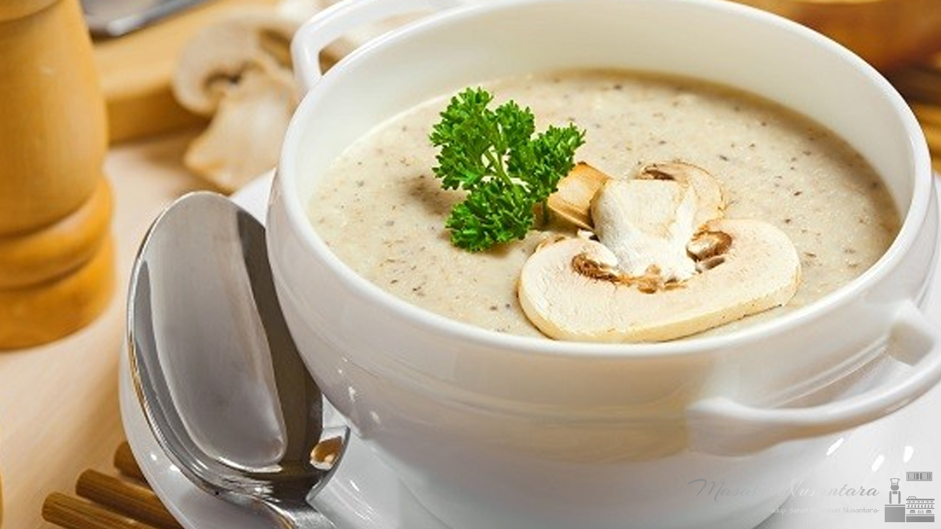 Dari Dapur ke Meja: Sup Krim Jamur yang Menggoda Selera