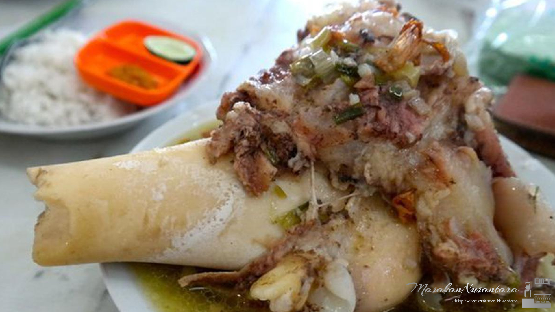 Mengenal Kaldu Kokot, Sup Kaya Rasa dari Daging Pilihan