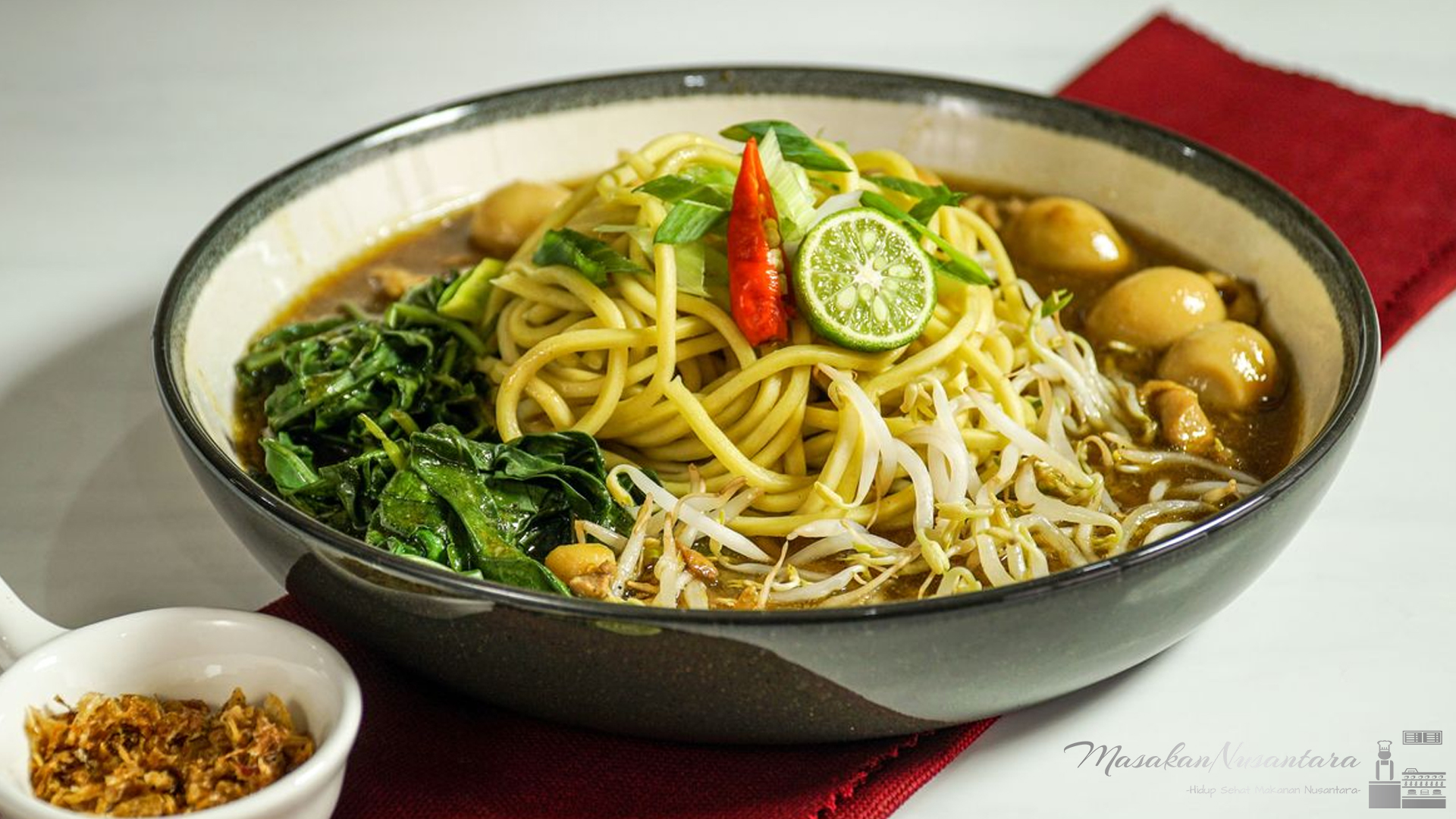 Lezatnya Mie Kangkung Hangat: Tak Perlu Mewah untuk Enak