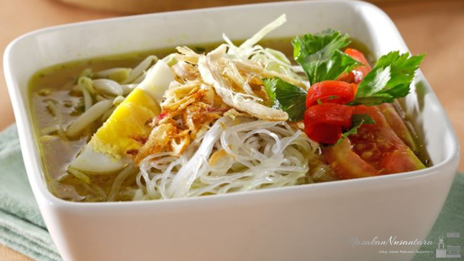 Soto Ayam Bihun: Gurihnya Kuah yang Bikin Nagih Tiap Suapan