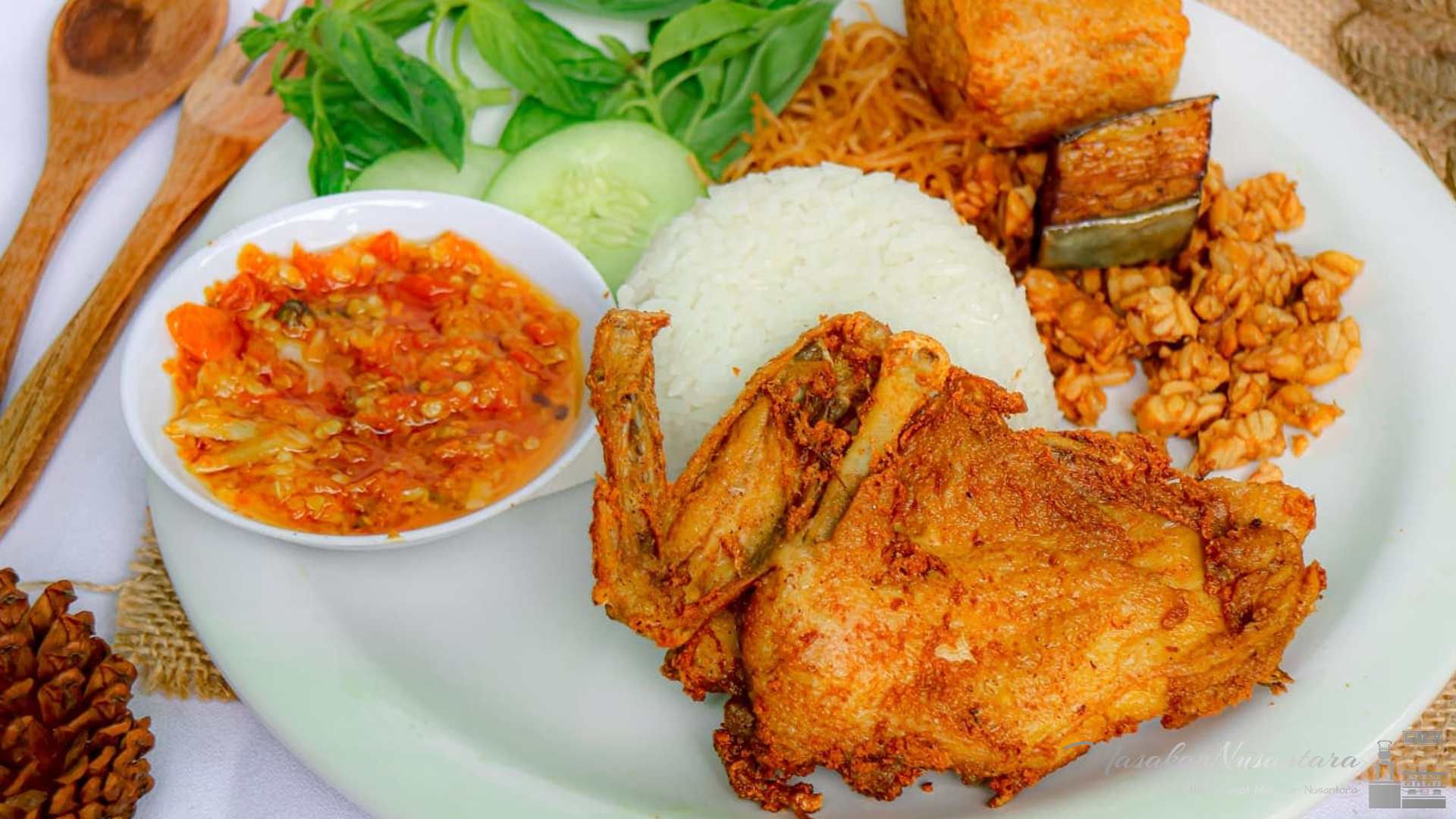 Resep Rahasia 2025 Ayam Penyet yang Bikin Lidah Bergoyang