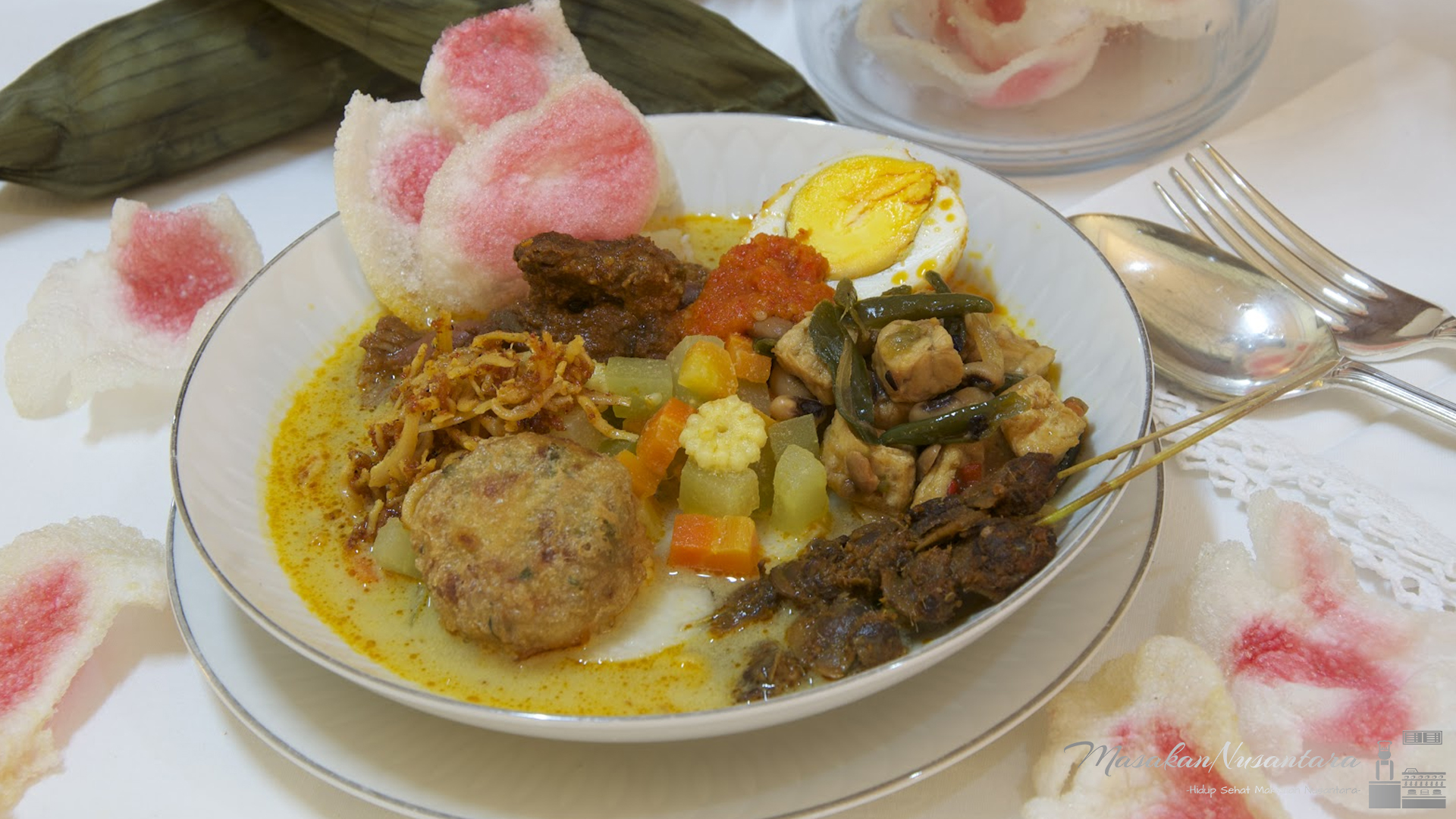 Rahasia Kelezatan Lontong Sayur Medan yang Bikin Ketagihan