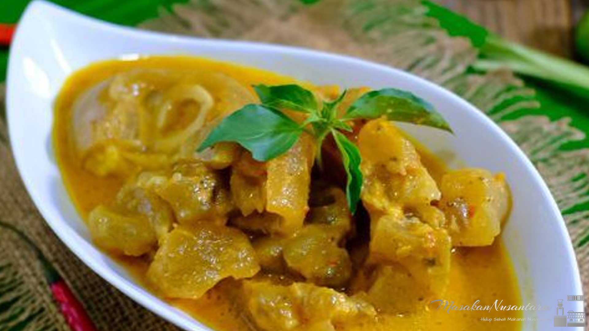 Kenikmatan Gulai Tunjang Terletak di 3 Lapisan Rasa Nendang