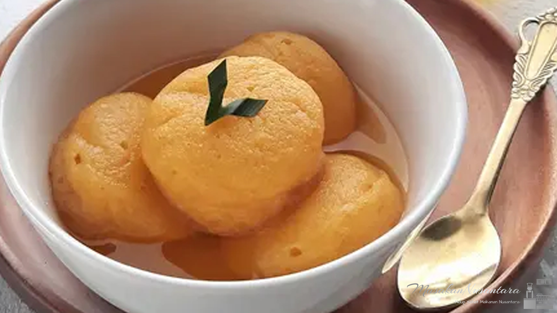 Kue Bingka Barandam: 4 Alasan Manisnya Selalu Jadi Primadona
