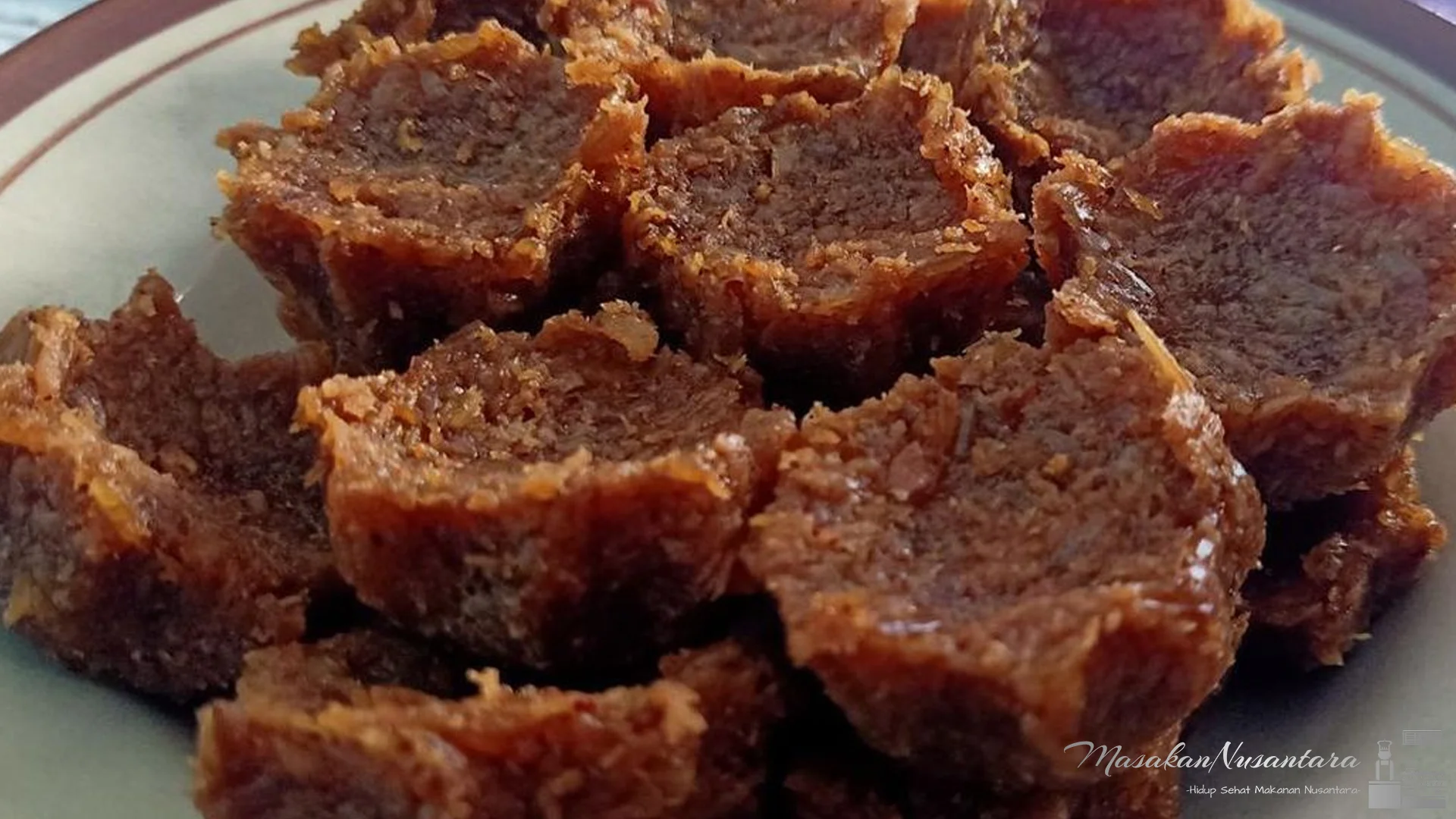 5 Alasan Wajik Kletik Jadi Camilan Tradisional Paling Populer