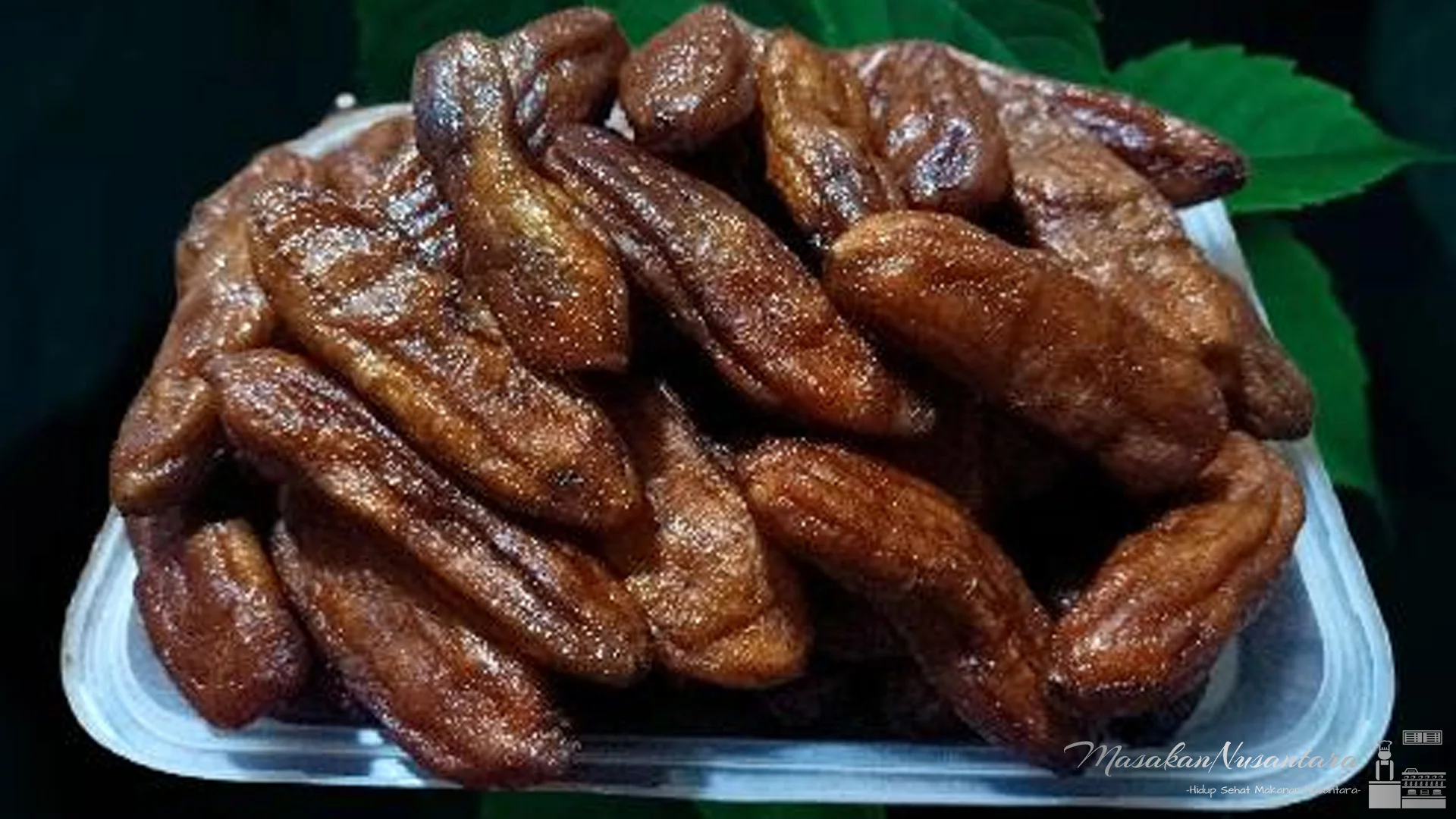 Salai Pisang Ngebul 5 Lapisan Asap Arang Jadi Manis Brutal