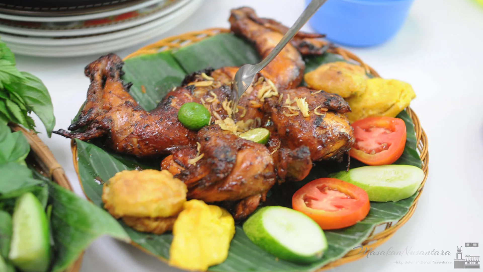 Sensasi Dahsyat Bakakak Hayam: 5 Lapisan Gurih Pedas yang Adiktif