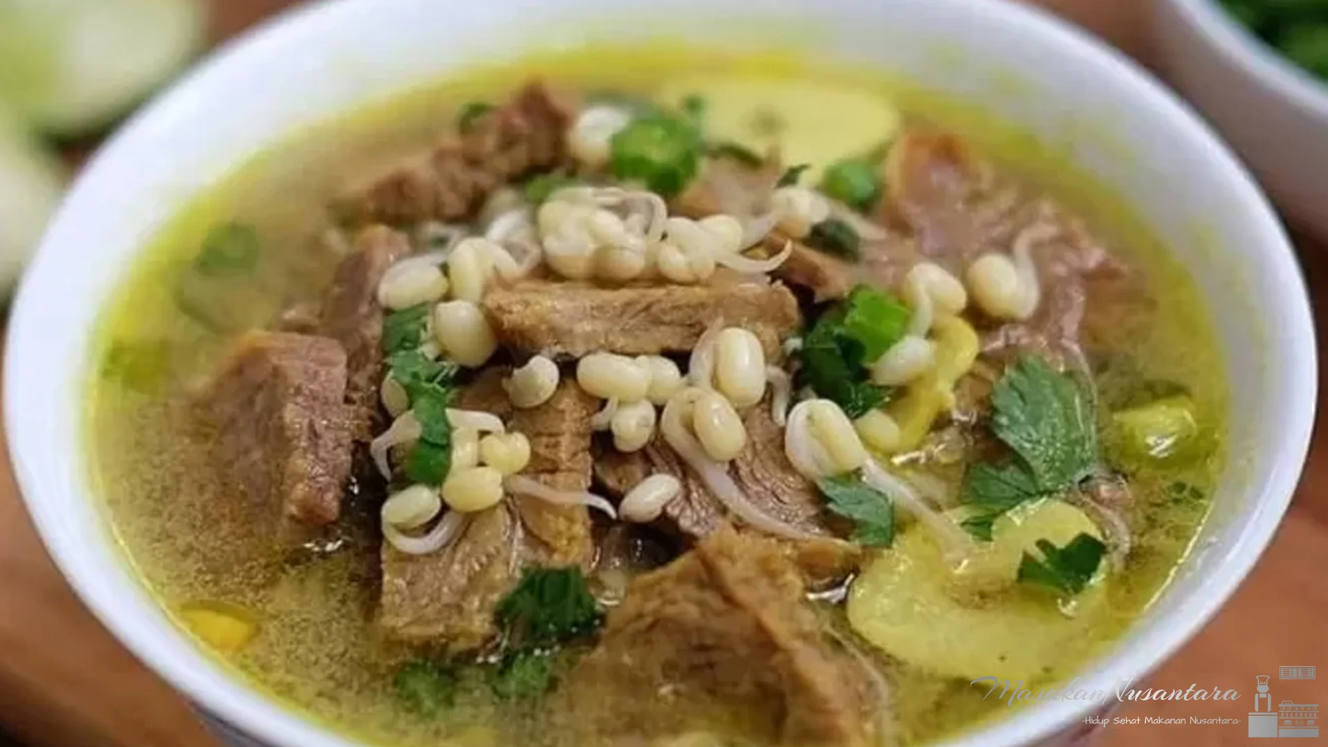Soto Daging Blitar: 5 Keunikan yang Bikin Kamu Langsung Jatuh Cinta