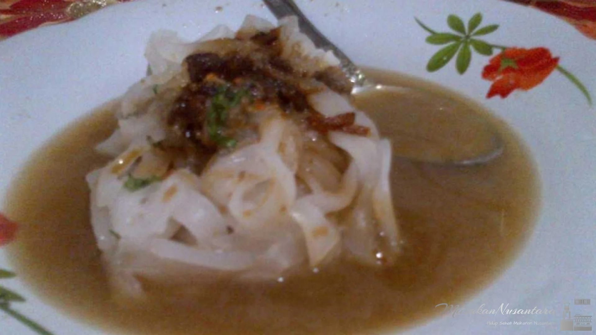 Mie Kenyal Pantiaw Bangka: 5 Lapisan Gurih Kuah Ikan Tenggiri Nagih!