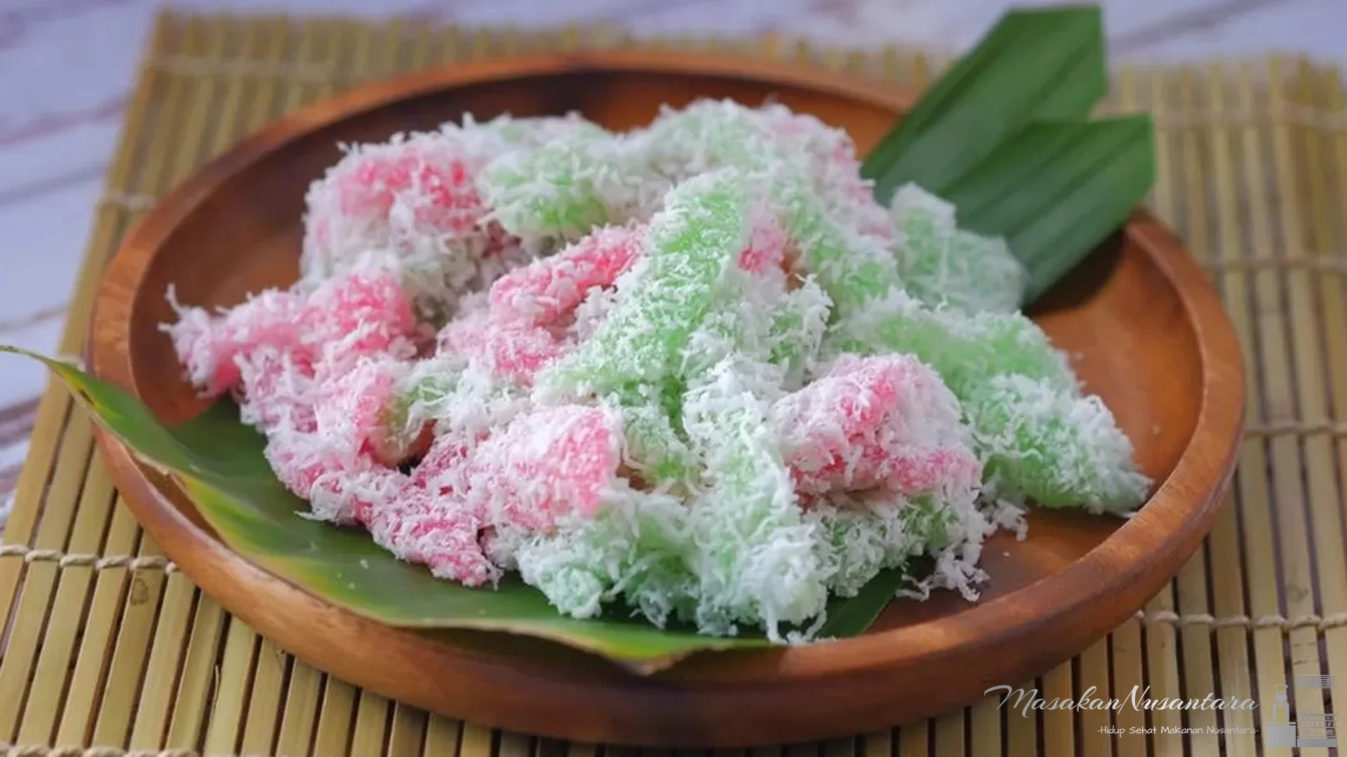 Menikmati 5 Rasa Cenil Tradisional Abadi yang Bikin Lidah Bergoyang