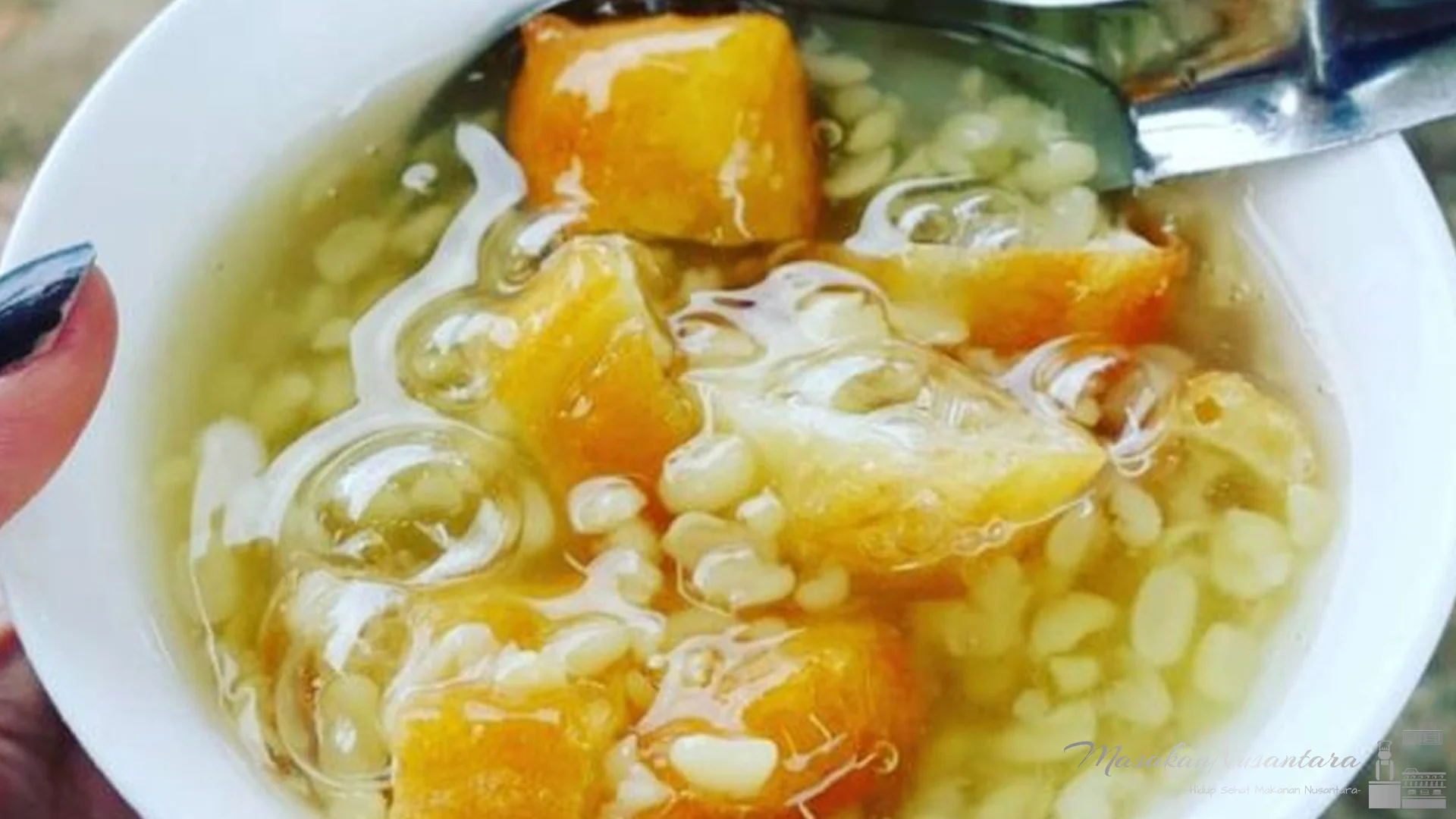 Mengenal Kuliner Bubur Gunting yang Bertahan Selama 20 Tahun