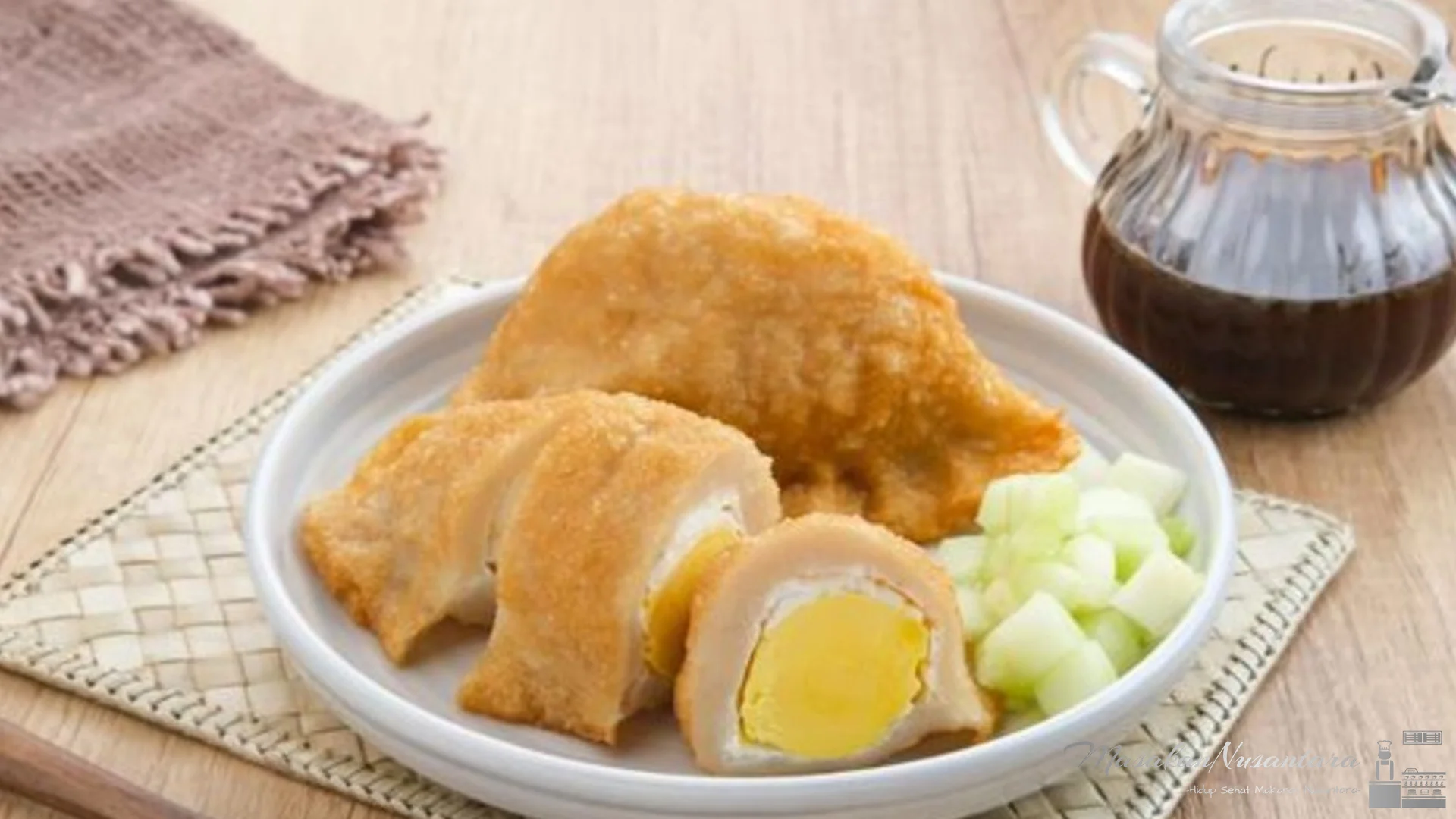 5 Alasan Pempek Kapal Selam Jadi Kuliner Populer di Palembang