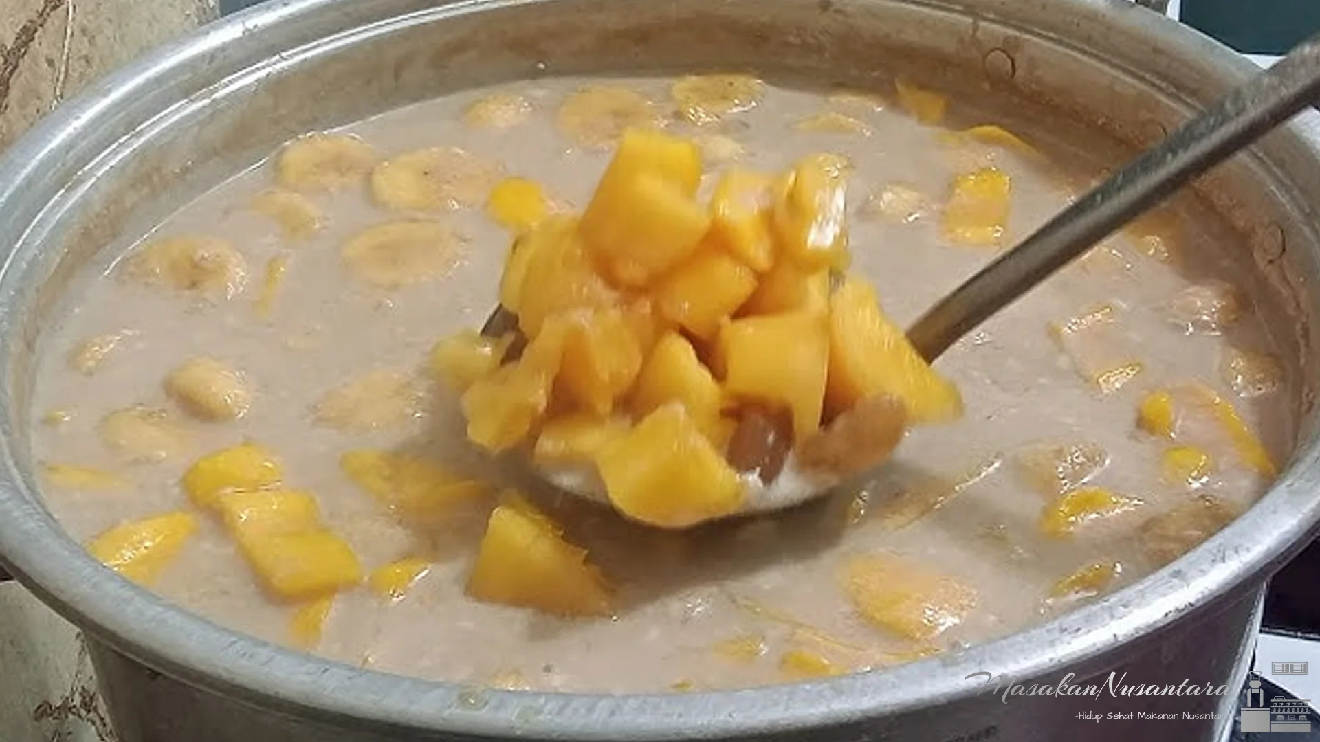 Kuliner Kolak Bisa Dinikmati Dalam 5 Kombinasi Rasa Dan Topping