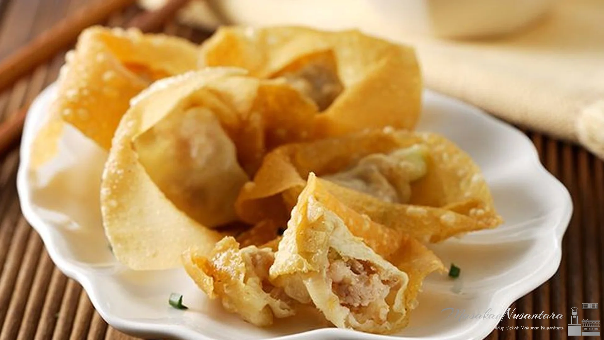 Pangsit Goreng 4 Kreasi Baru Dengan Cita Rasa Pedas Dan Gurih