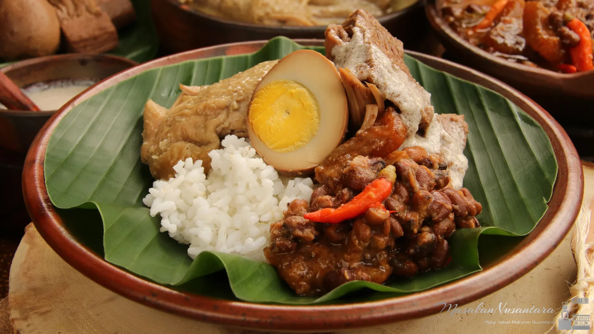 Review Kuliner Gudeg Jogja 2 Rasa Otentik dan Harga Terjangkau