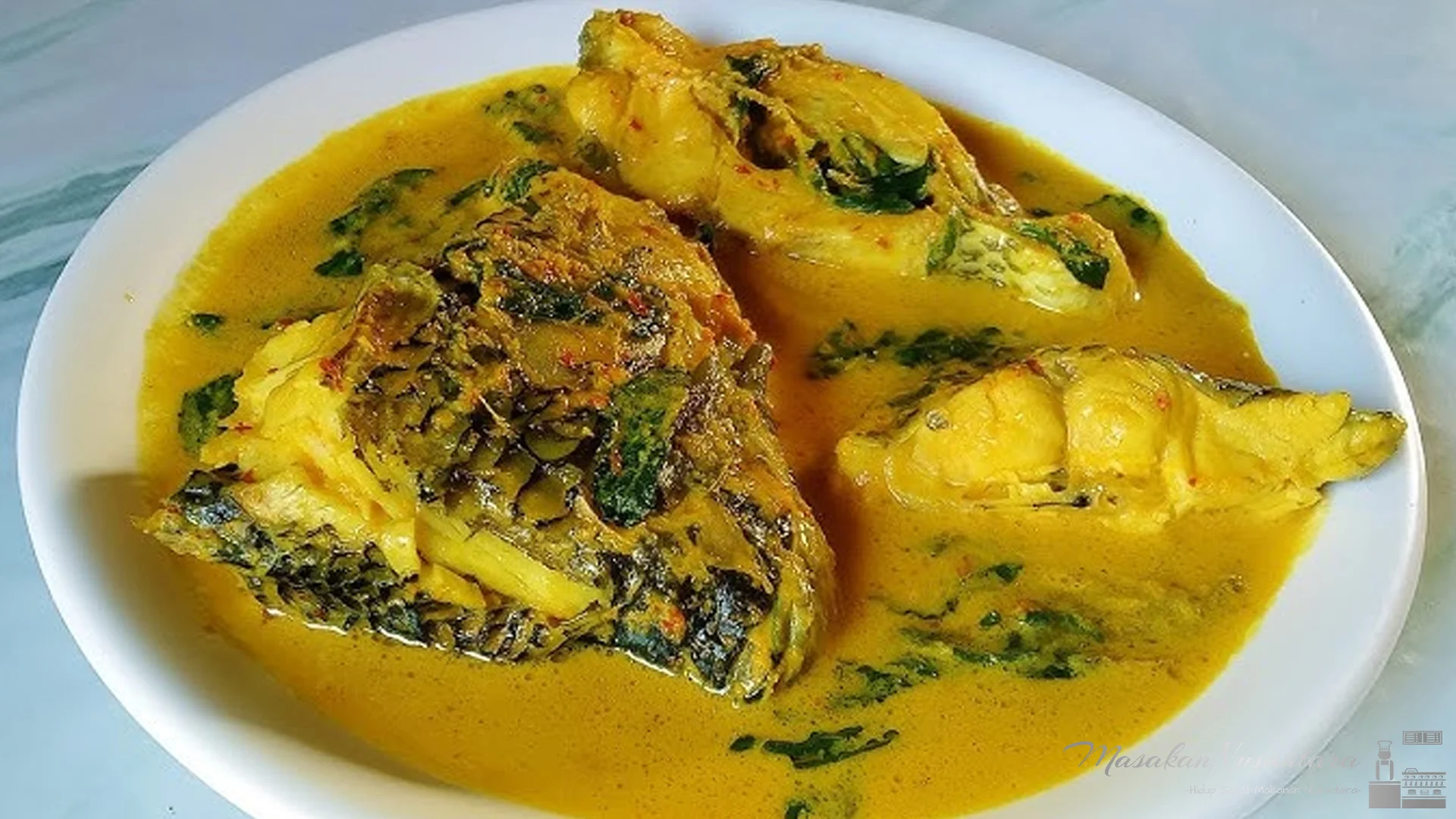 Gulai Ikan Nila Menawarkan 4 Sensasi Pedas dan Gurih Asli