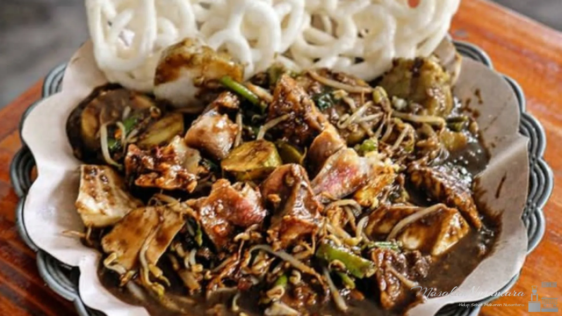 Rujak Cingur 3 Level Pedas dari Manis hingga Nampol Parah